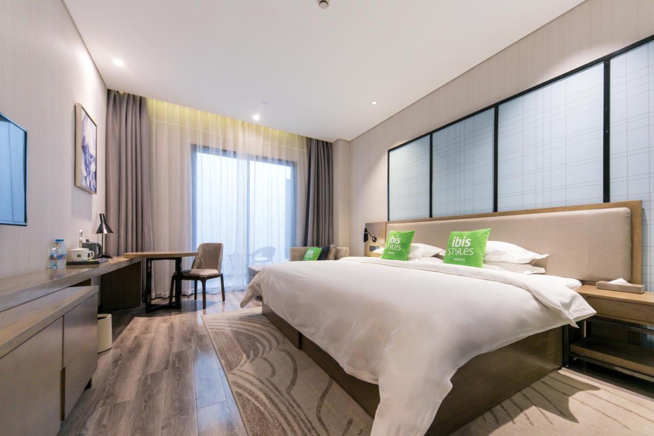 Ibis Styles Shanghai Hongqiao Airport Hotel Exterior photo