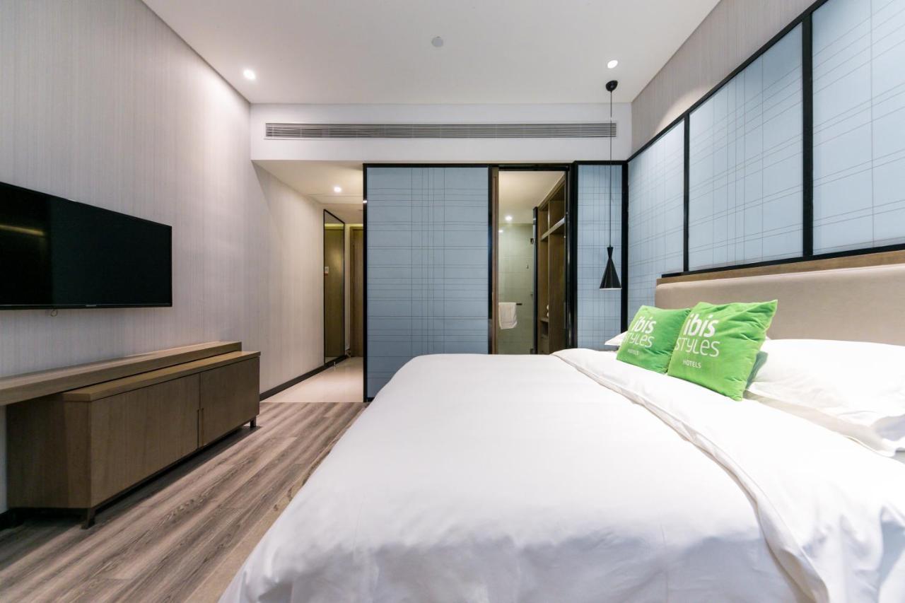 Ibis Styles Shanghai Hongqiao Airport Hotel Exterior photo